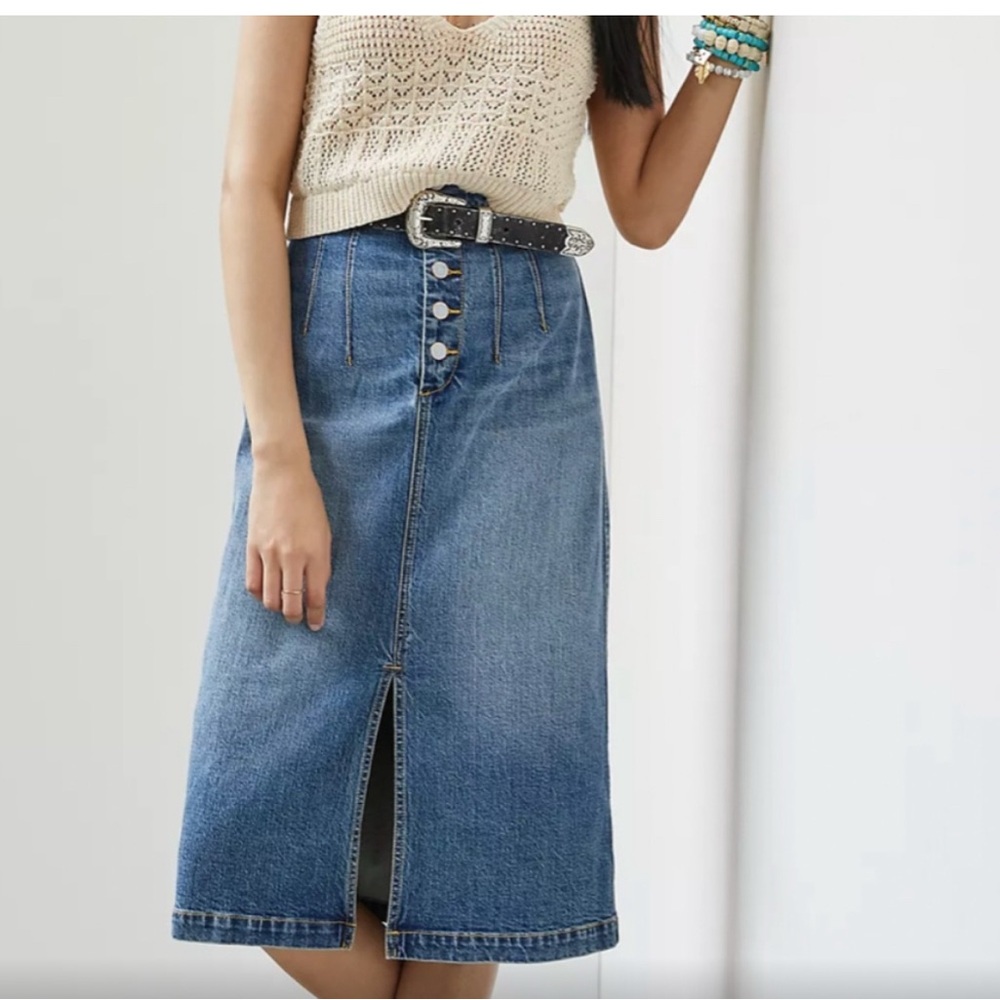 PILCRO by Anthropology BLUE DENIM PREMIUM DENIM SKIRT size 0